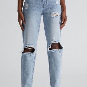 PacSun Vintage Ripped Mom Jeans